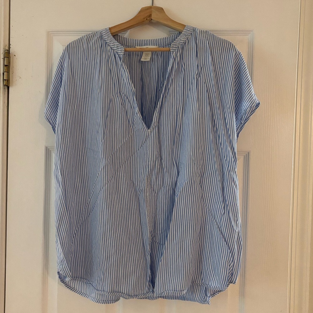 H&M Linen Blue Relaxed Cap Sleeve Blouse